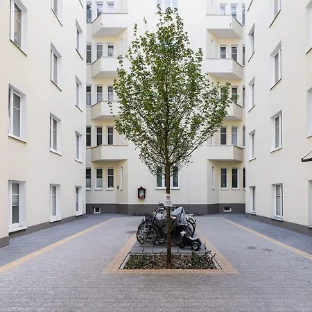 Kujawska 3 - Warm & Functional Studio By Noclegi Renters Варшава Екстер'єр фото